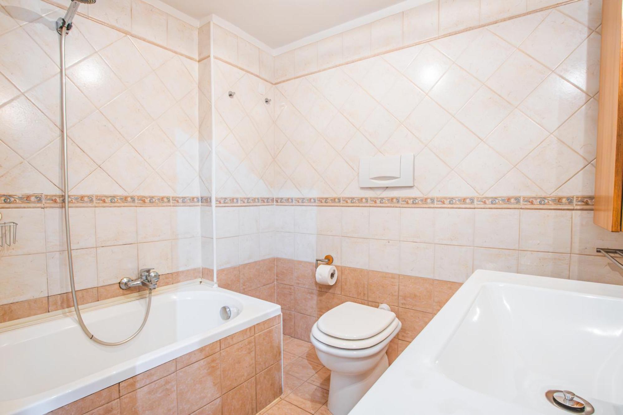 Favolhouse Apartment Bari Bagian luar foto
